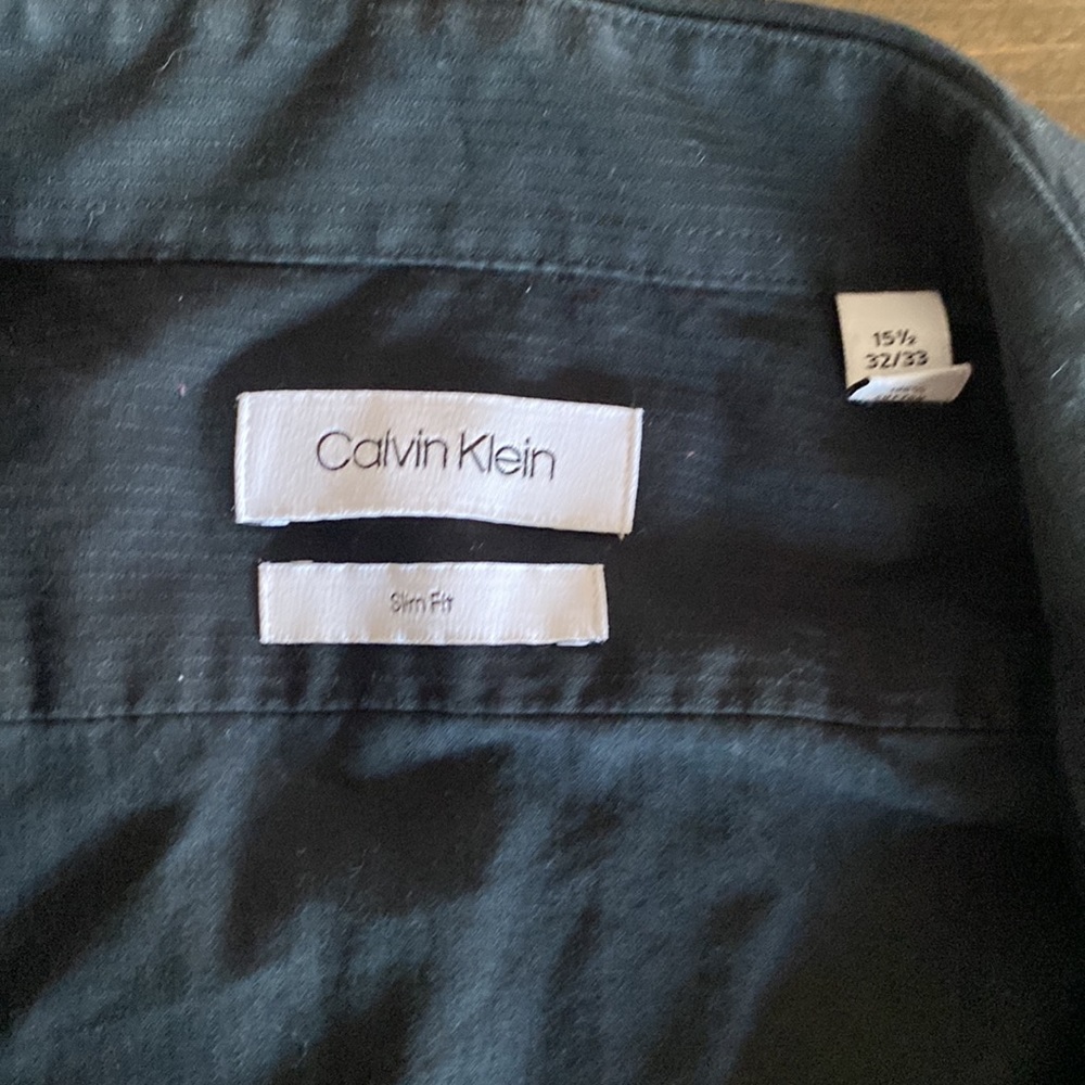 Calvin Klein Button Up - Picture 2 of 3